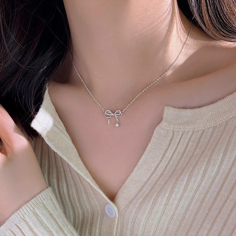 Soft Knot 999 Pure Silver Bow Necklace