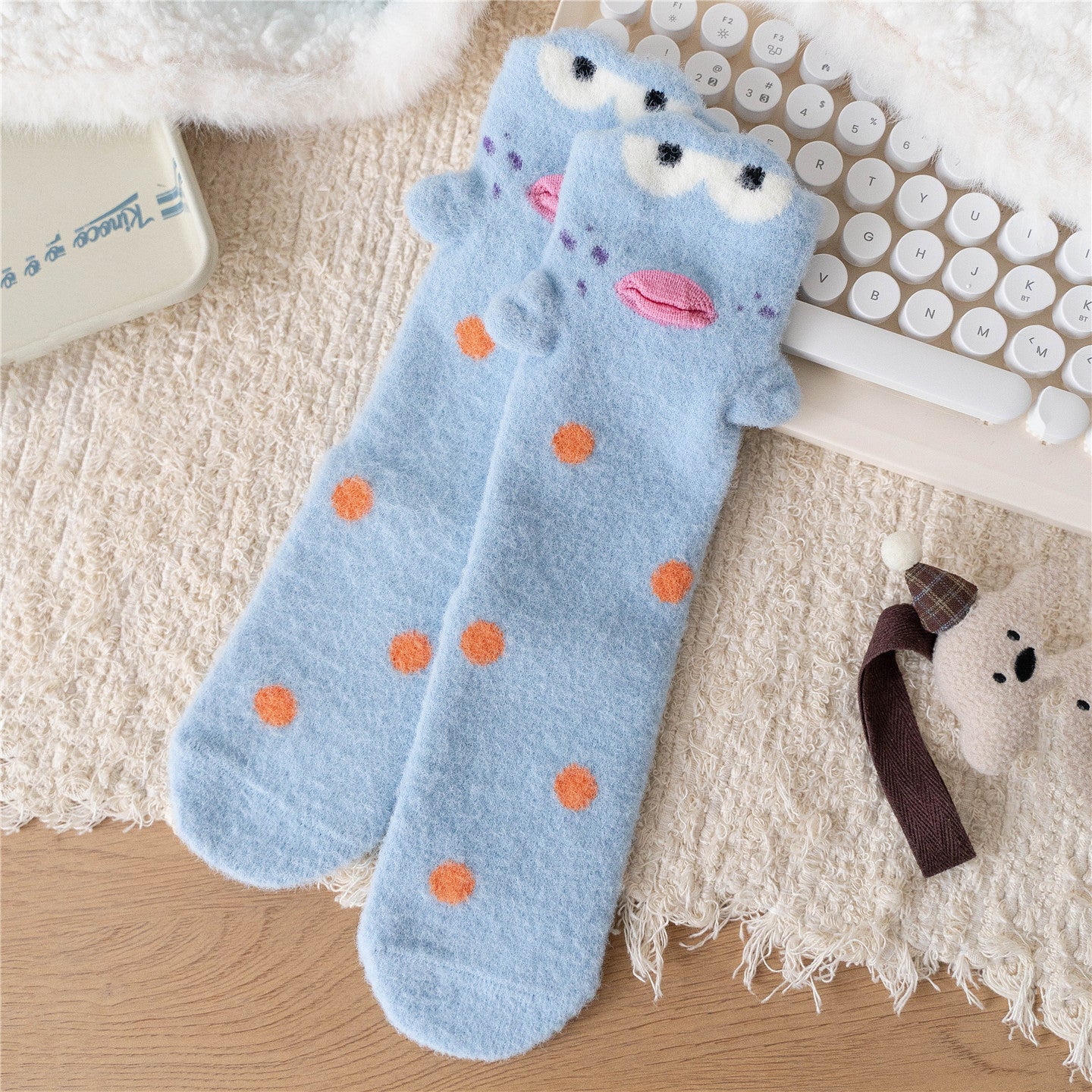 Cute Clownfish Pattern Fleece-Lined Slouch Socks