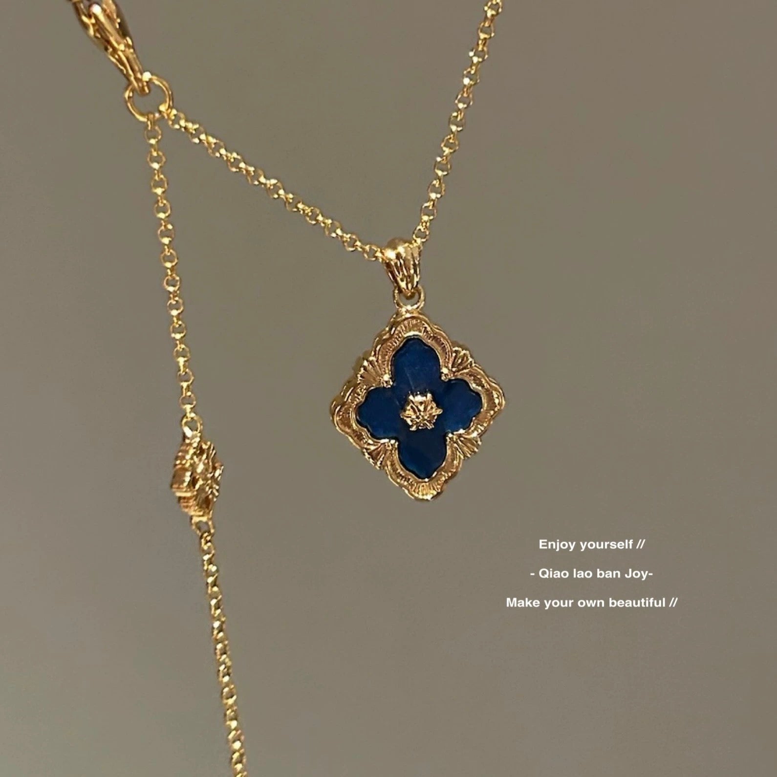 Brushed Clover Lucky Clover Pendant Necklace — 18K Gold-Tone