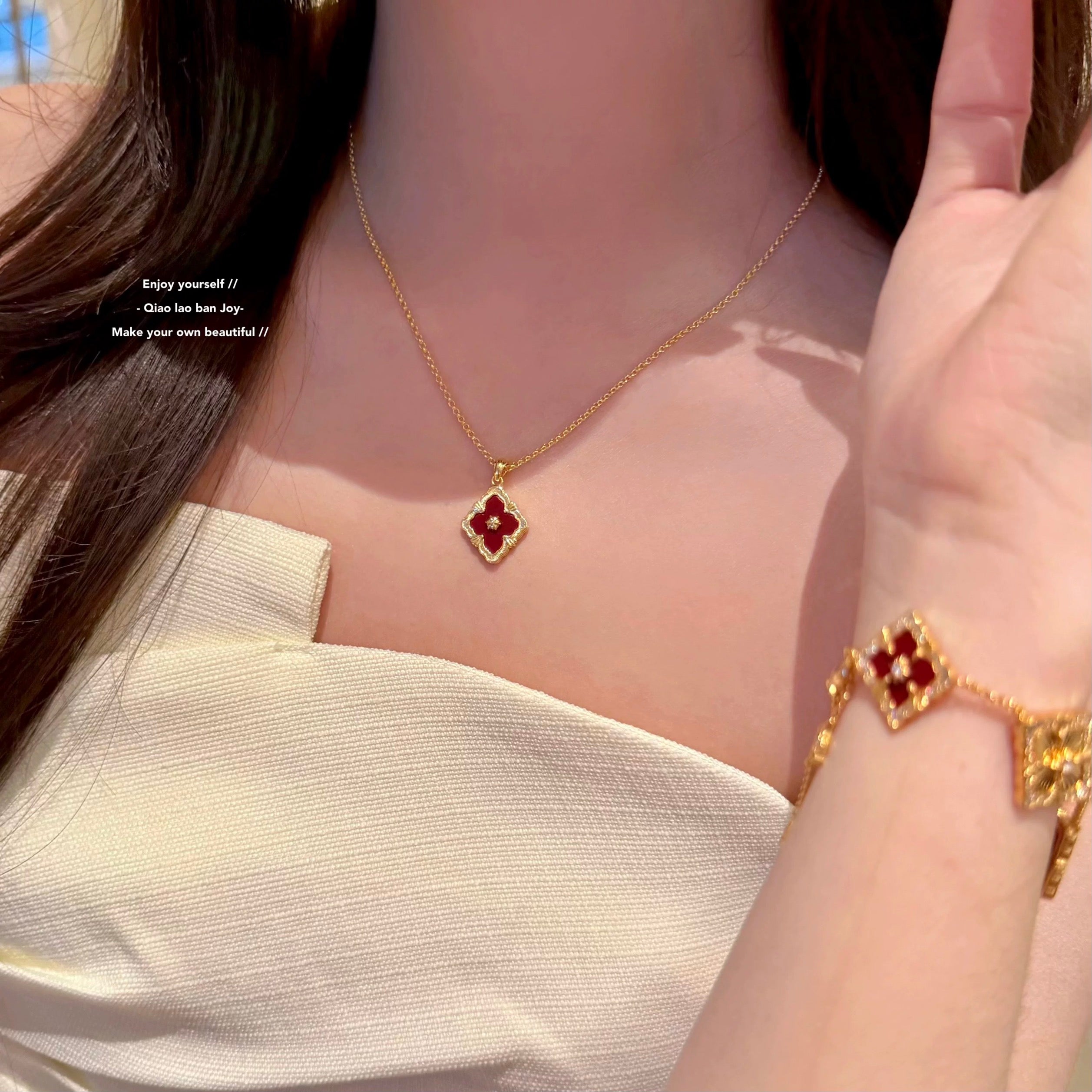 Brushed Clover Lucky Clover Pendant Necklace — 18K Gold-Tone